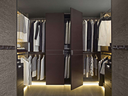 Backstage image 7