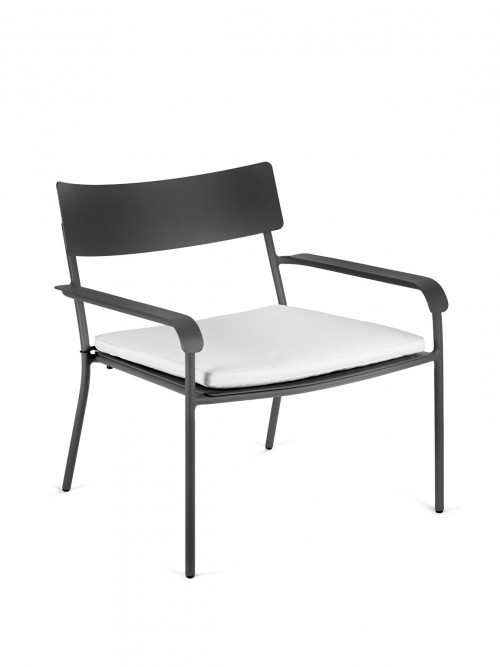 August Cushion for loungechair white (deliverytimes 2 weeks) By Vincent Van Duysen image 1