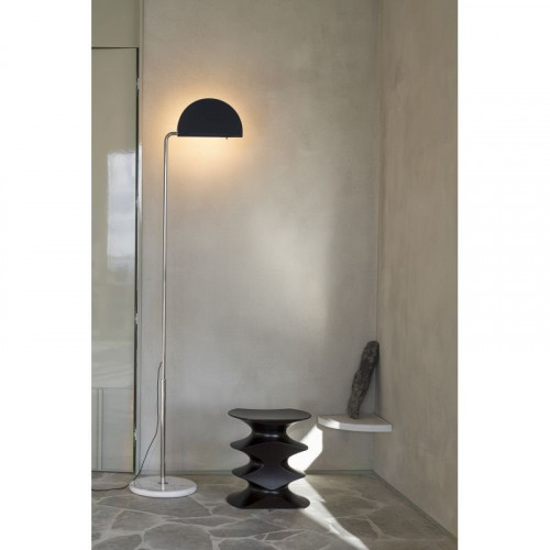 mezzaluna chrome showmodel image 3