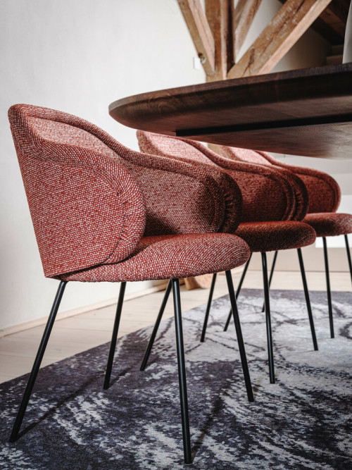 Ona Curved Armchair image 3