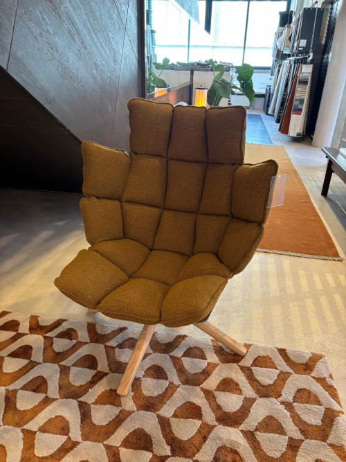 husk chair H3G showmodel image 3