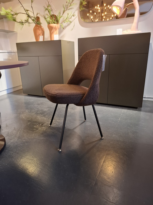 conference chair with metal legs showmodel image 1