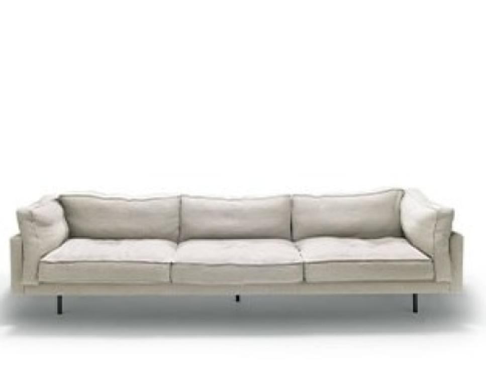 square 16 showmodel image 1