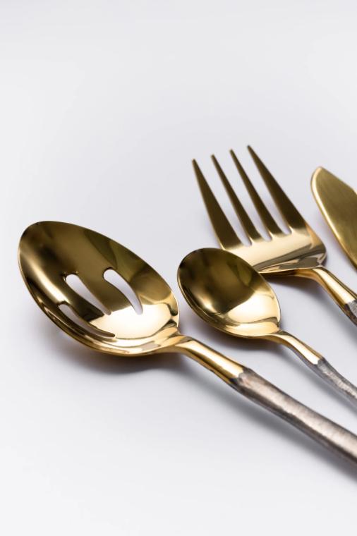 gold and silver cutlery set image 2