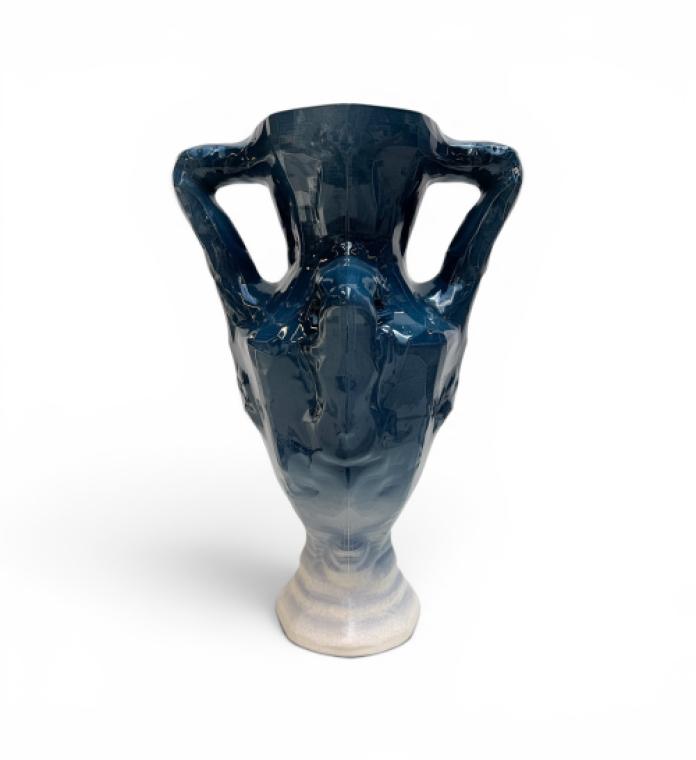 Attora vase image 2