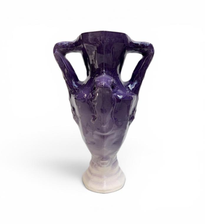 Attora vase image 3